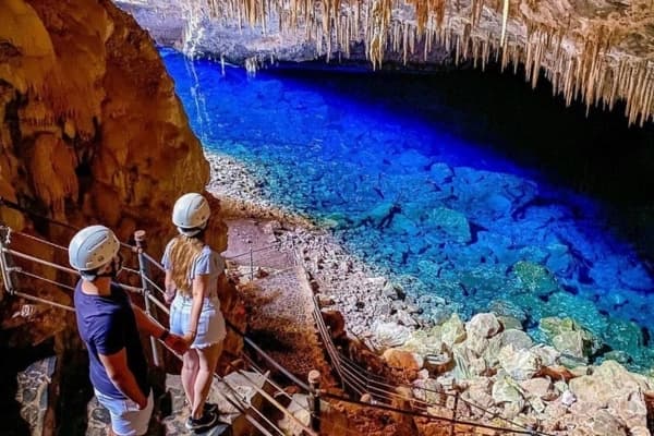 Gruta do Lago Azul